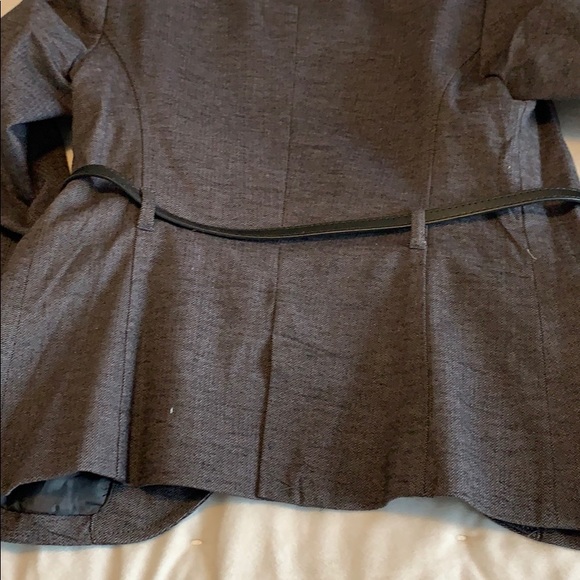 Smart Set Blazer - Picture 6 of 7